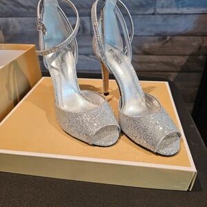 Michael Kors Glittering Silver Heels